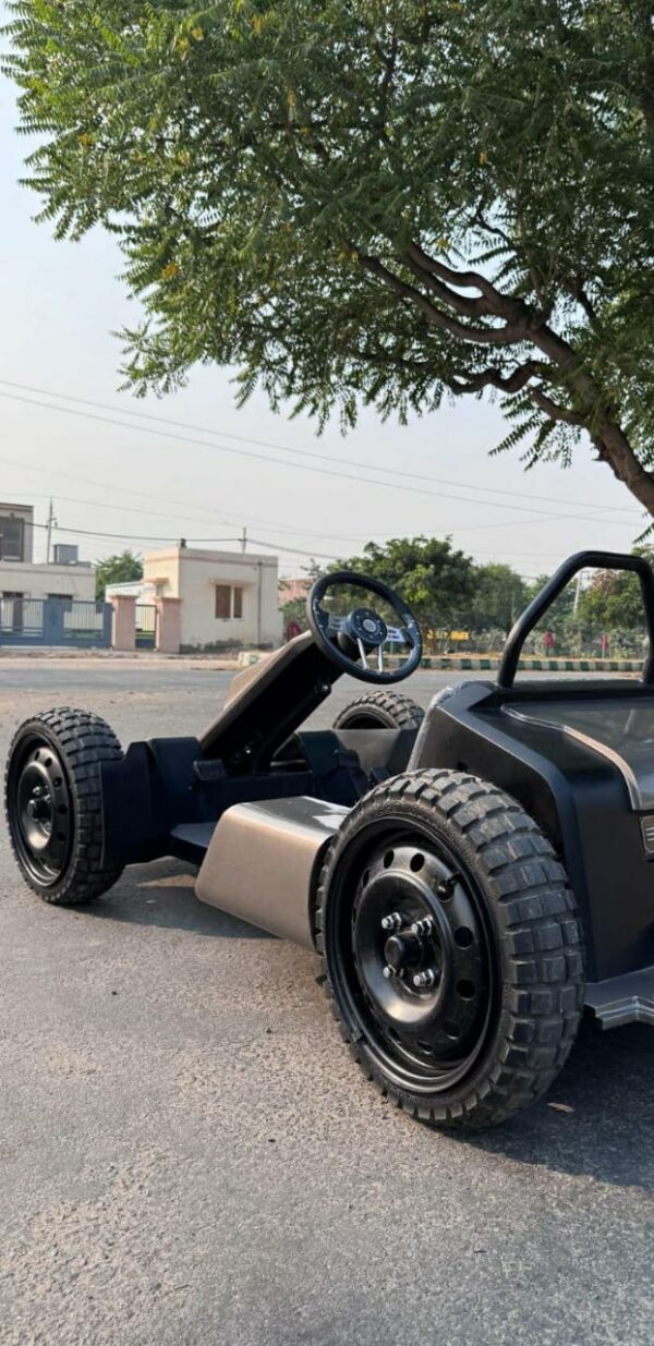 WhatsApp Image 2025-11-01 at 1.44.57 PM (1) Ev go cart